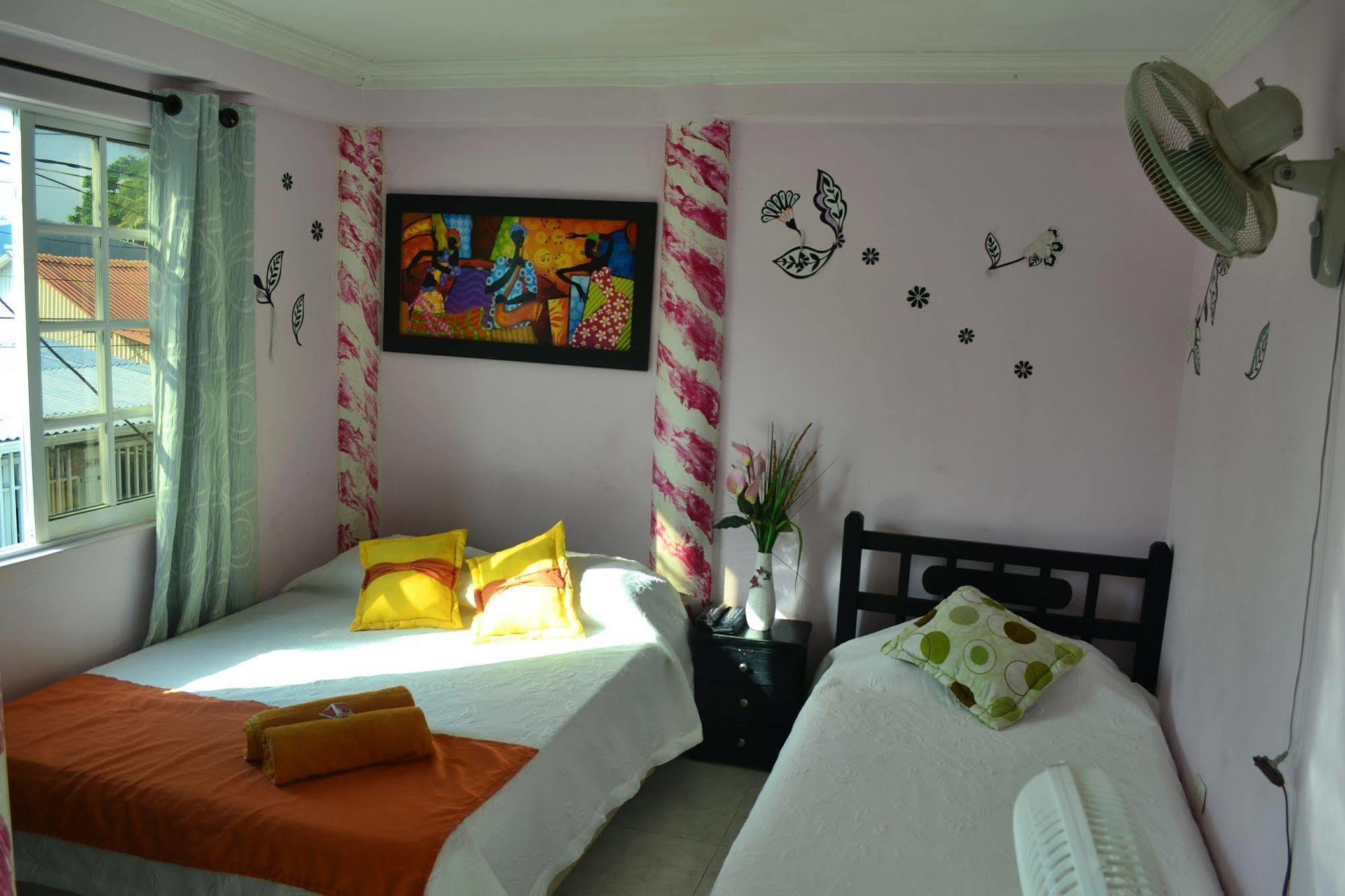 Hostel Stingray San Andrés المظهر الخارجي الصورة